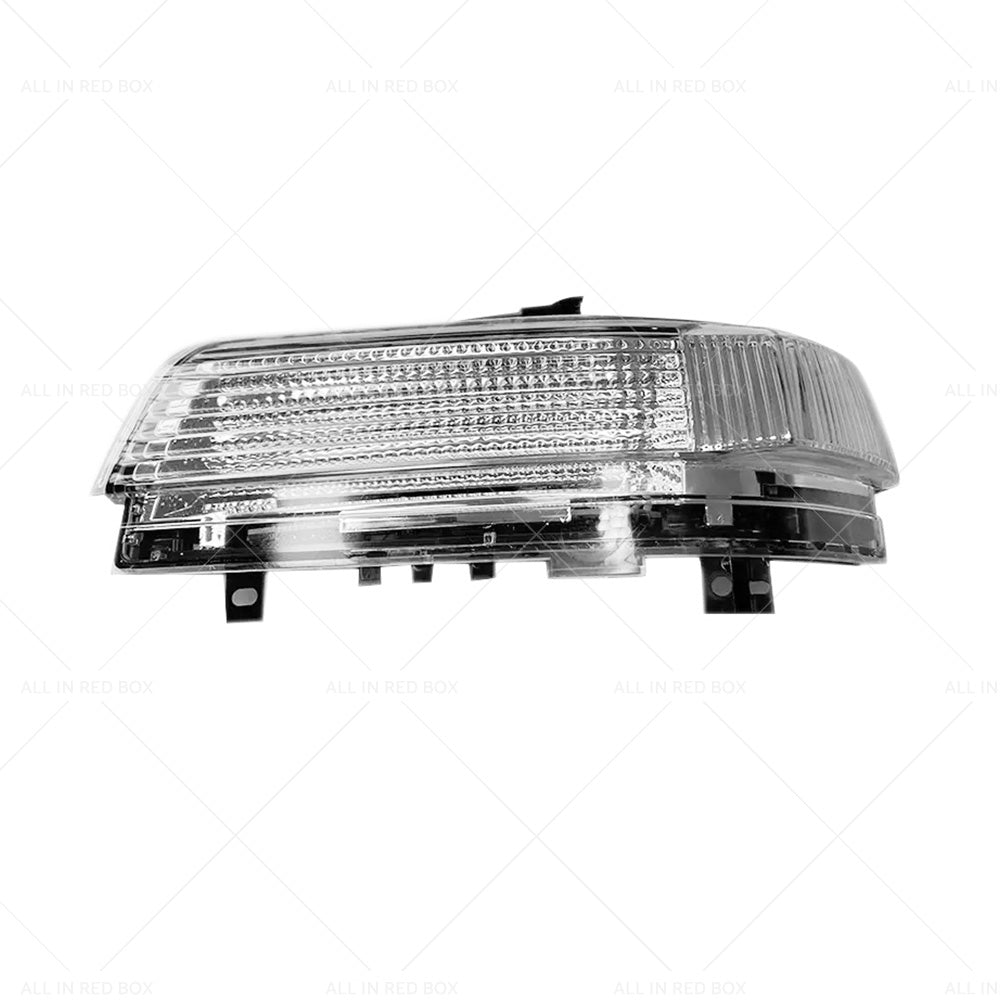 {{ Wing Door Mirror Indicator Suitable for Mitsubishi Pajero NS-NX 11 2006-2019 RH }} - Buy Car Parts Online at {{ Kaka Auto Parts }}.