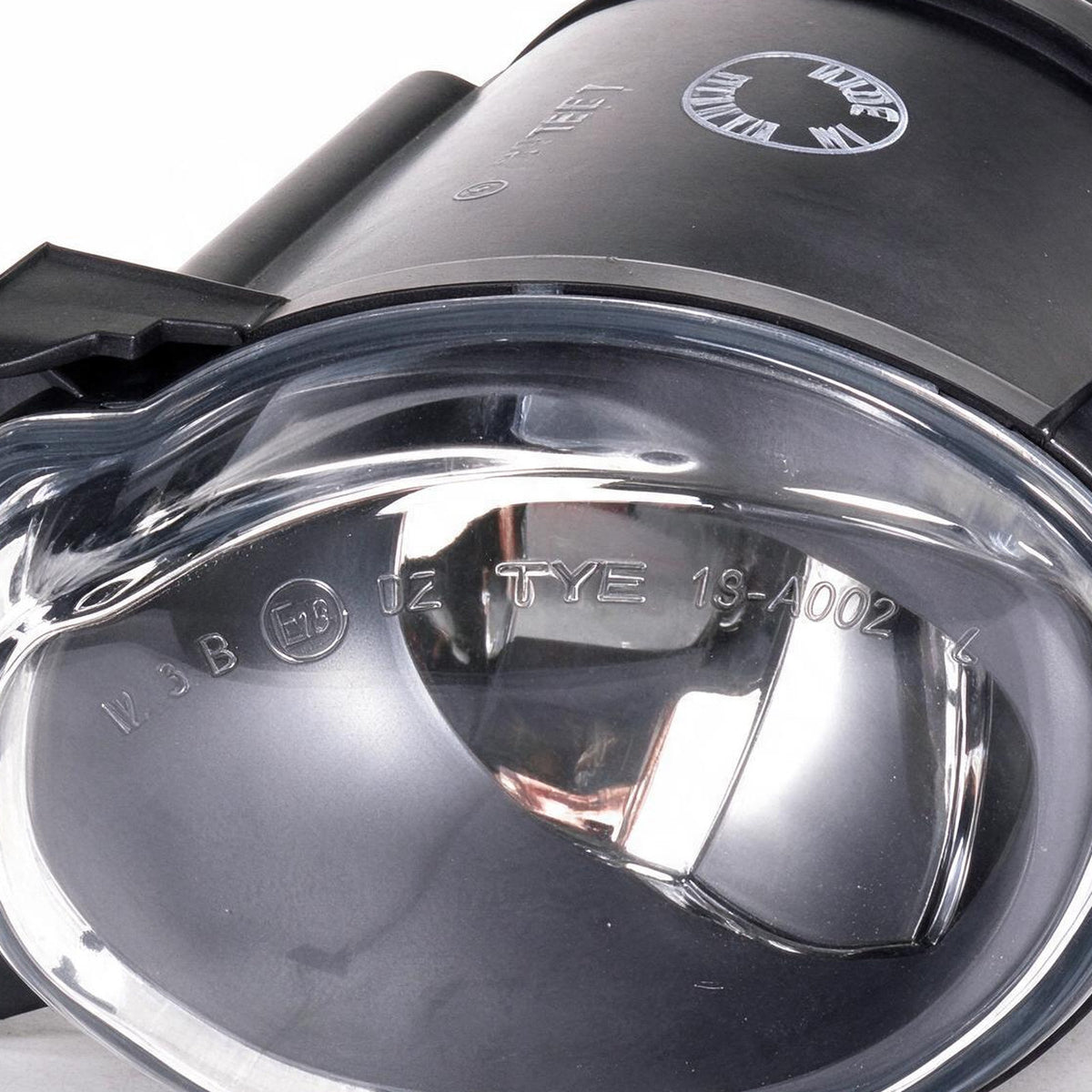 Fog Light Assembly Suitable for Audi A4 B5 Sedan Wagon Left H7 A411500NBL - XQ1