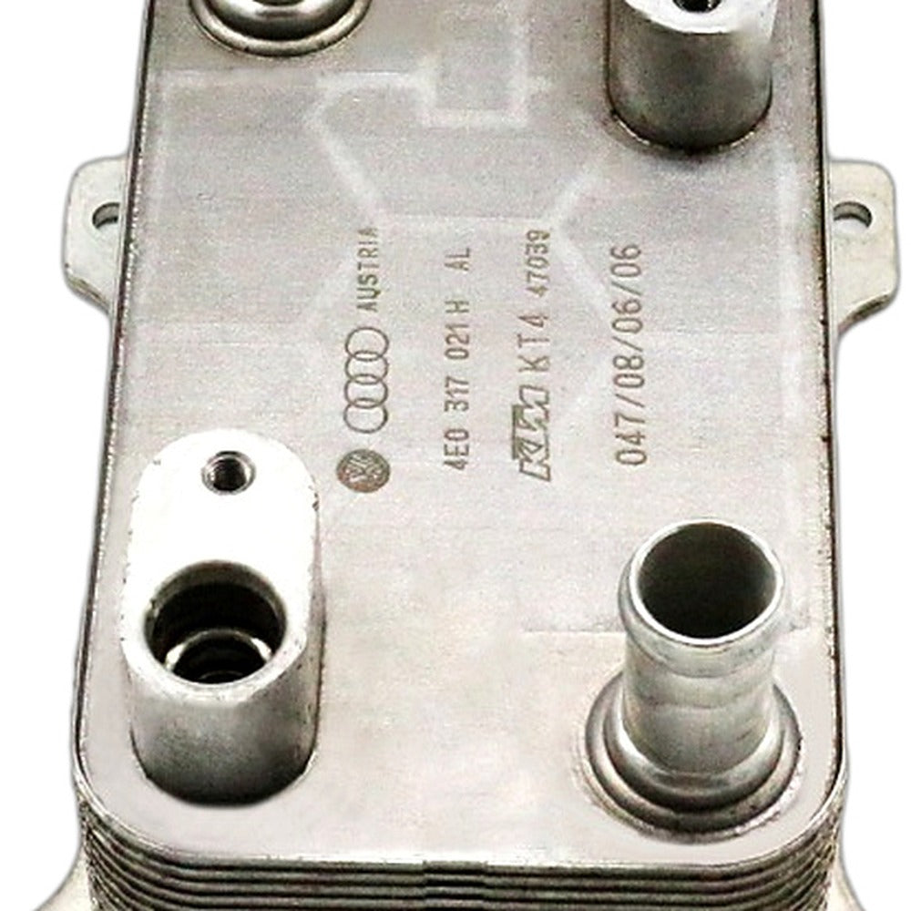 Oil Cooler Suitable for Audi A4 A5 S5 A6 A8 VW Phaeton Touareg 4E0317021H - XQ1