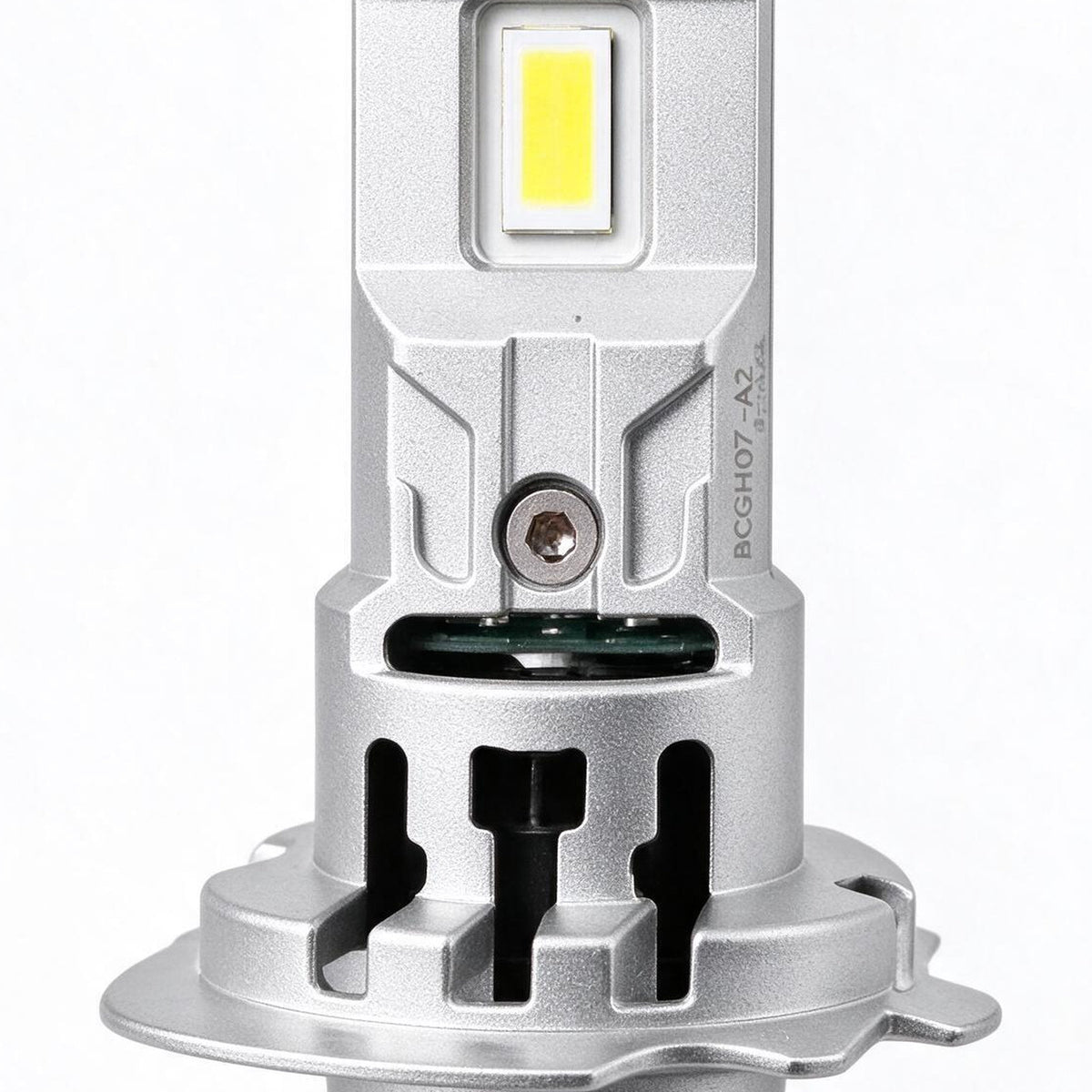 H7 LED Headlight Bulb Kit 6500K 2800LM Suitable for Universal H7 12V BCGH07-A2 - XQ1