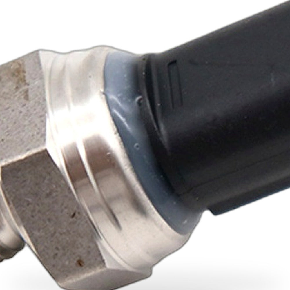 Oil Pressure Sensor Suitable for Mercedes C-Class E-Class S-Class GL-Class - XQ1