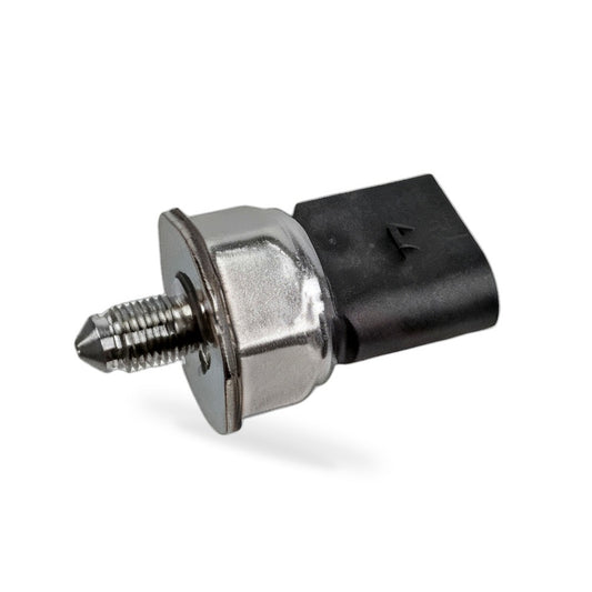 Fuel Pressure Sensor Suitable for Mercedes C-Class W203 W204 CLK E-Class W211