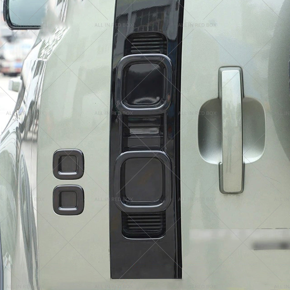 {{ Smoked Blackened Tail Light Cover Suitable For Land Rover Defender 90 110 20-22 }} - Buy Car Parts Online at {{ Kaka Auto Parts }}.