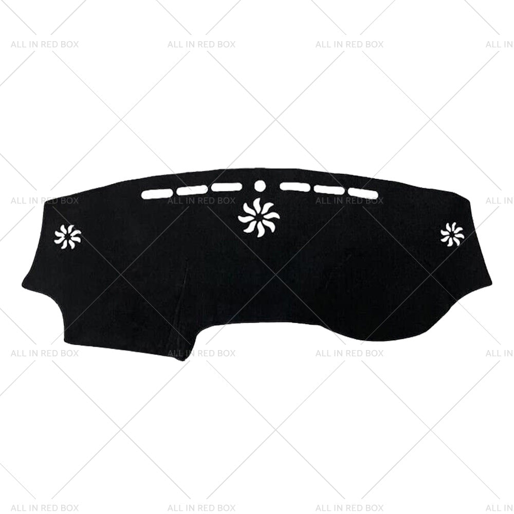 {{ Black Non-Slip Dash Mat Suitable For Chrysler 300C 2012-2022 Dashboard Cover }} - Buy Car Parts Online at {{ Kaka Auto Parts }}.