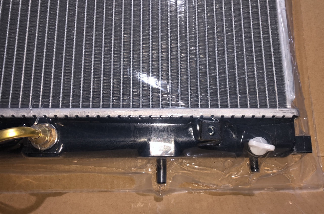 Radiator Suitable For Mitsubishi 380 DB 3.8L V6 2005¡§C2008 Automatic & Manual Transmission