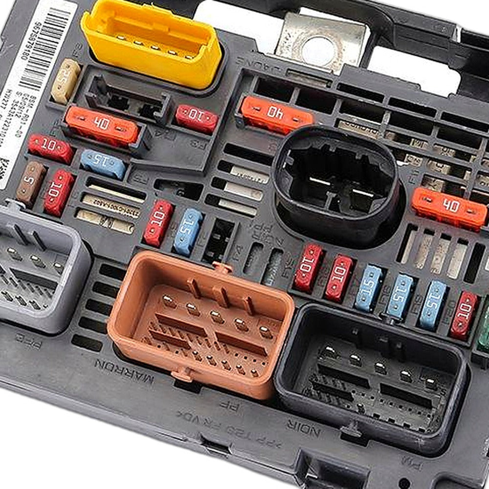 Fuse Box Suitable for Peugeot Citroen 208 308 2008 C3 C4 DS3 9675879180 - XQ1