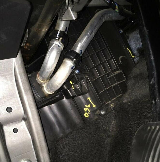 {{ 2pcs Foot Well Seals Leak O-rings Fit RANGE ROVER Vogue SPORT 3. 6 TDV8 Heater }} - Buy Car Parts Online at {{ Kaka Auto Parts }}.