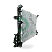 Radiator Suitable for Infiniti Q30 1.6L Petrol