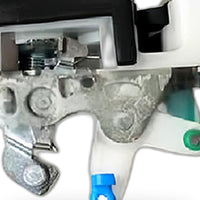 Door Lock Actuator 68232439AB Suitable for Chrysler 300 Dodge Challenger - XQ1