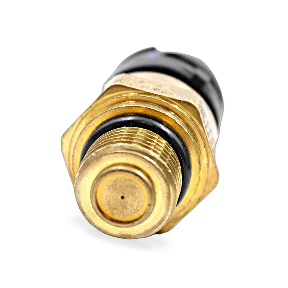 Fuel Pressure Sensor Switch Suitable for Volvo FH FM FMX Renault Trucks C K - BD3