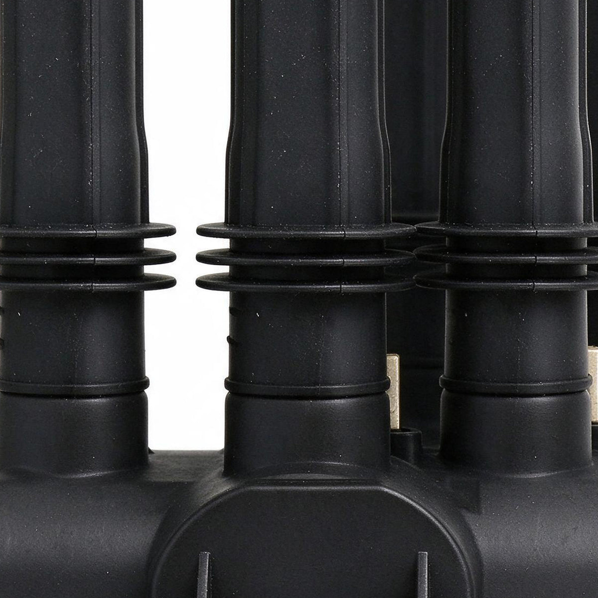 Ignition Coil UF669 19005362 55577898 Suitable for Buick Encore Chevrolet Cruze - XQ1